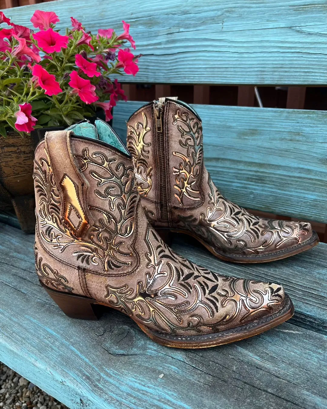 Corral Women's Golden Mirror & Black Ankle Cowgirl Boots C4007