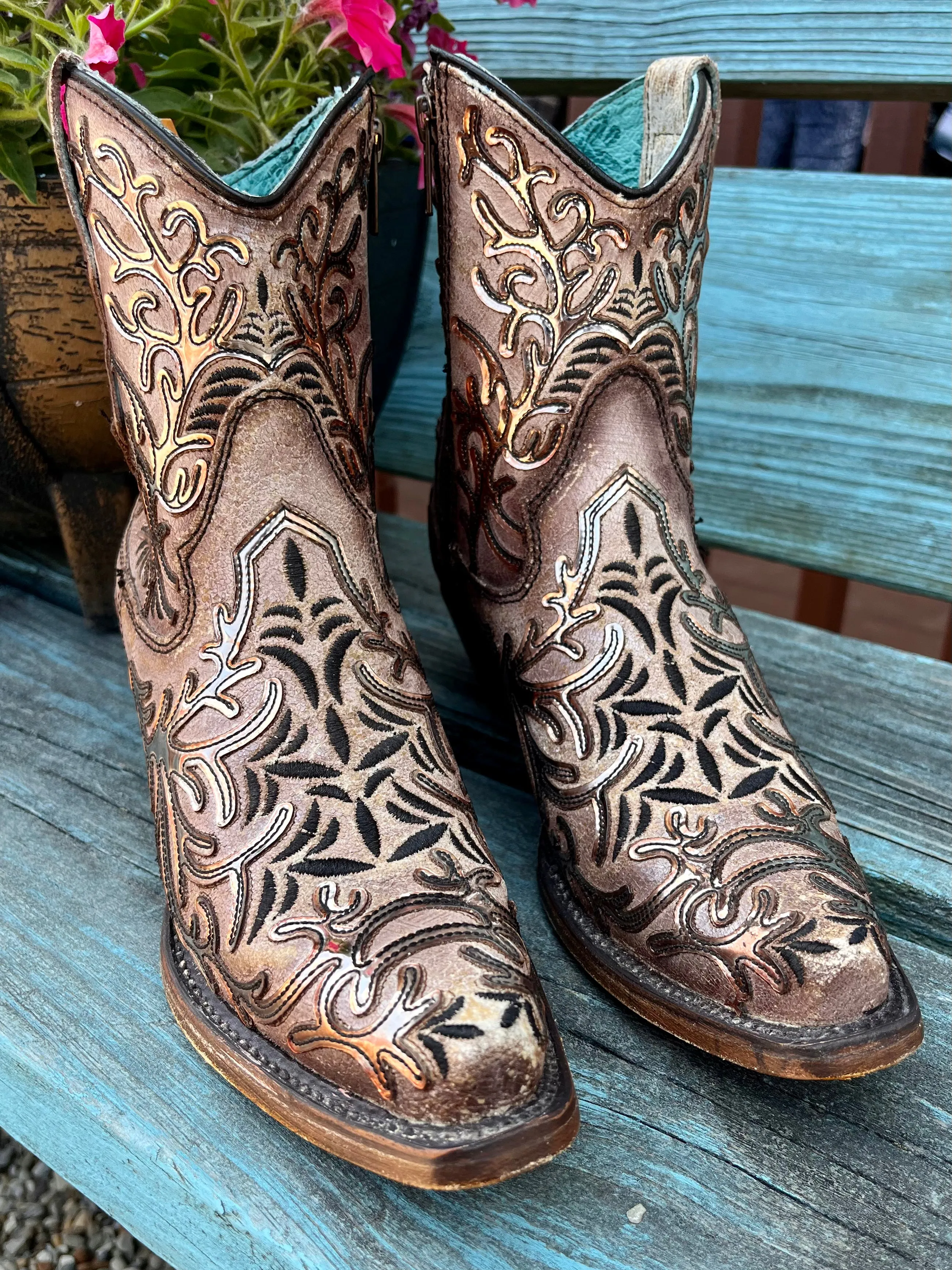 Corral Women's Golden Mirror & Black Ankle Cowgirl Boots C4007