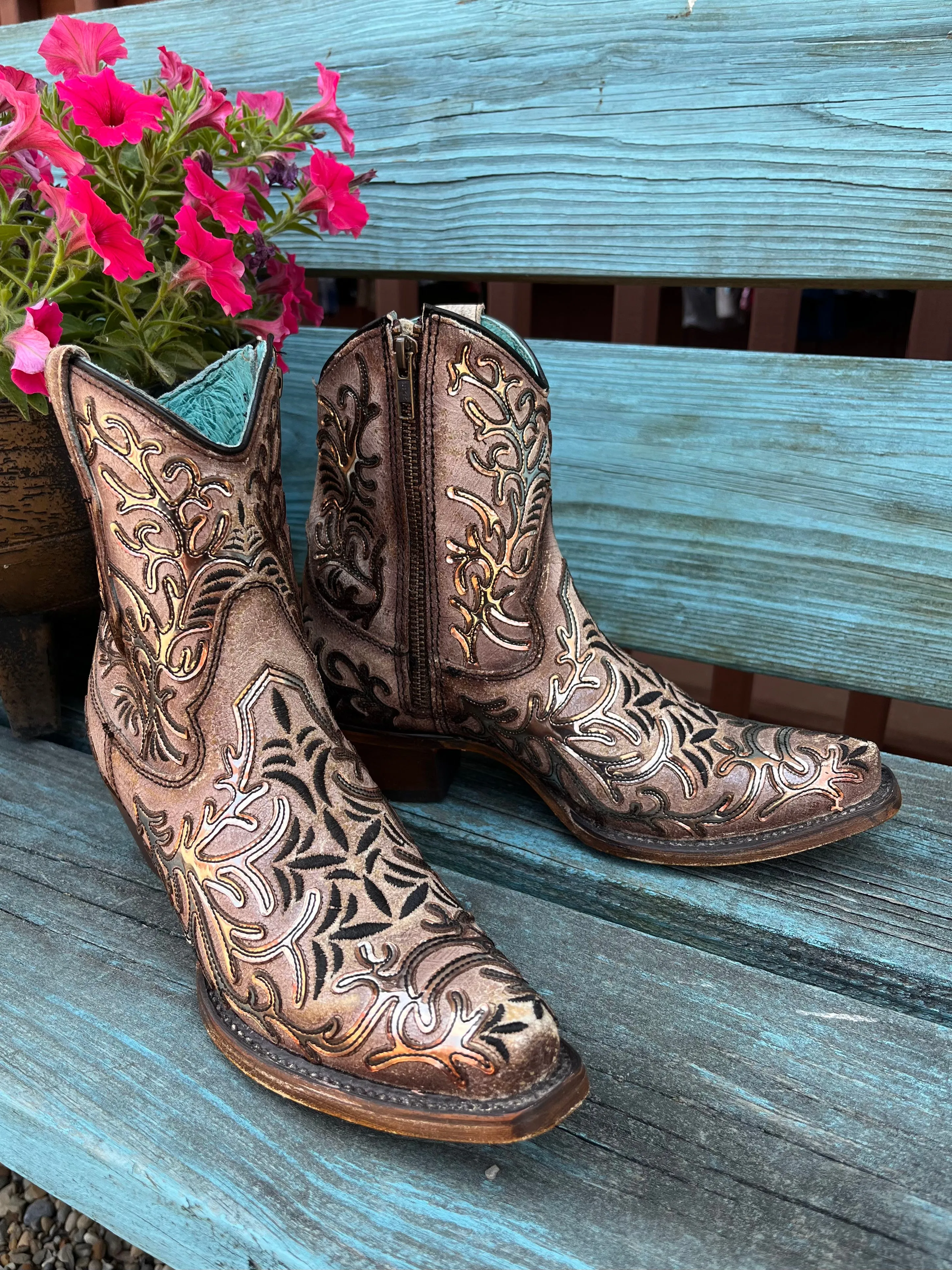 Corral Women's Golden Mirror & Black Ankle Cowgirl Boots C4007