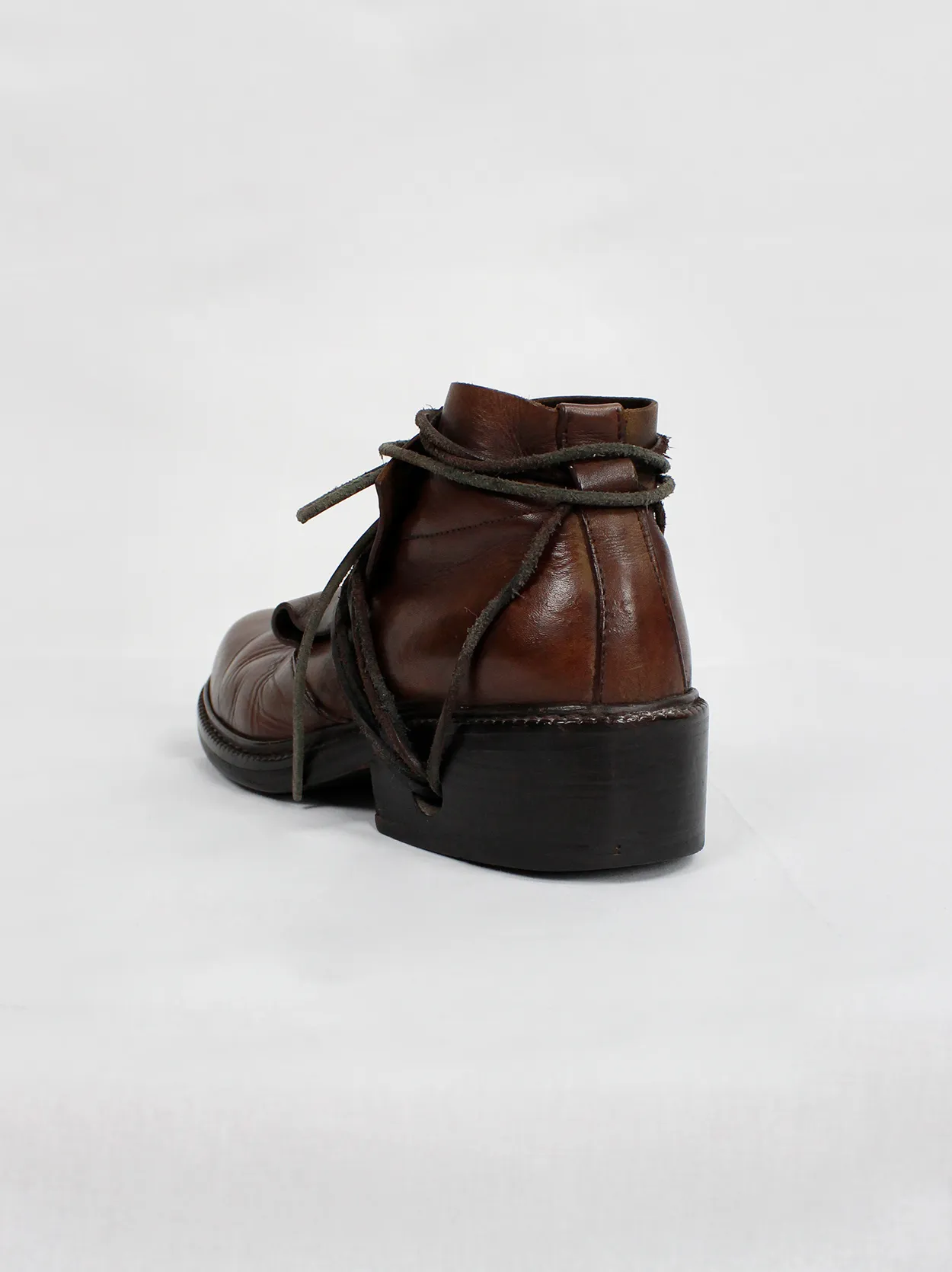 Dirk Bikkembergs brown boots with flap and laces through the heel (37) — fall 1994