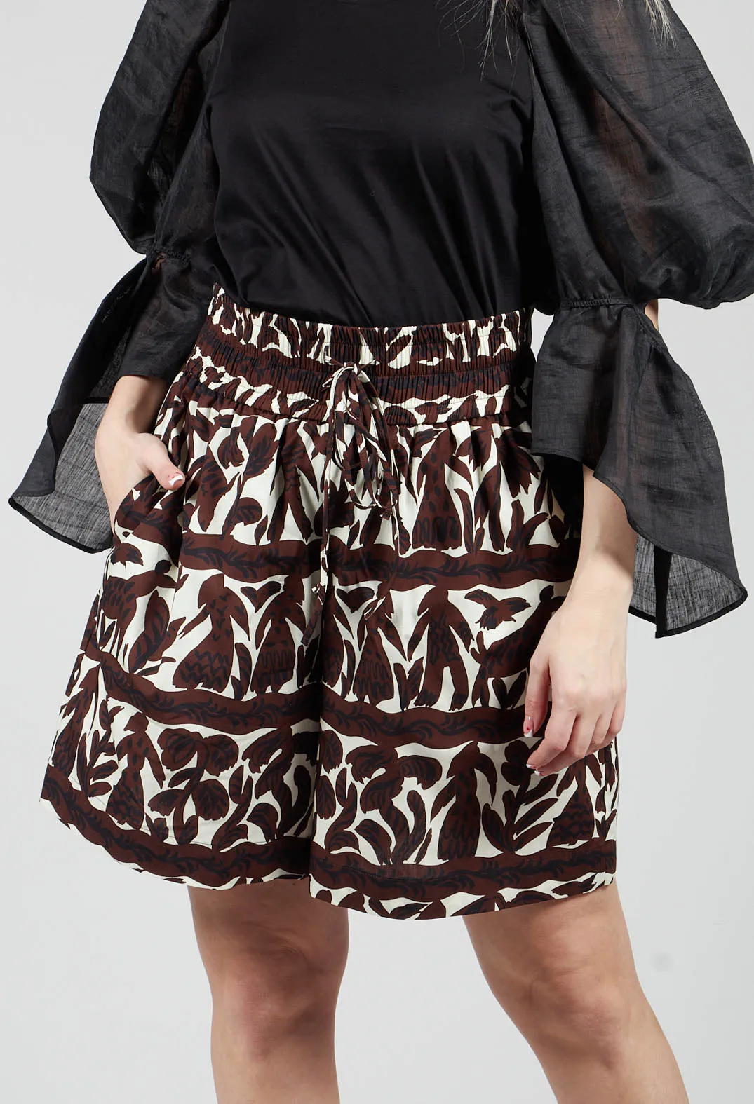 Elasticated Waistband Shorts in Brown Print