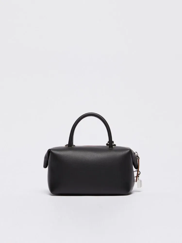 MAX MARA Elegant Black Leather Holdalls Handbag