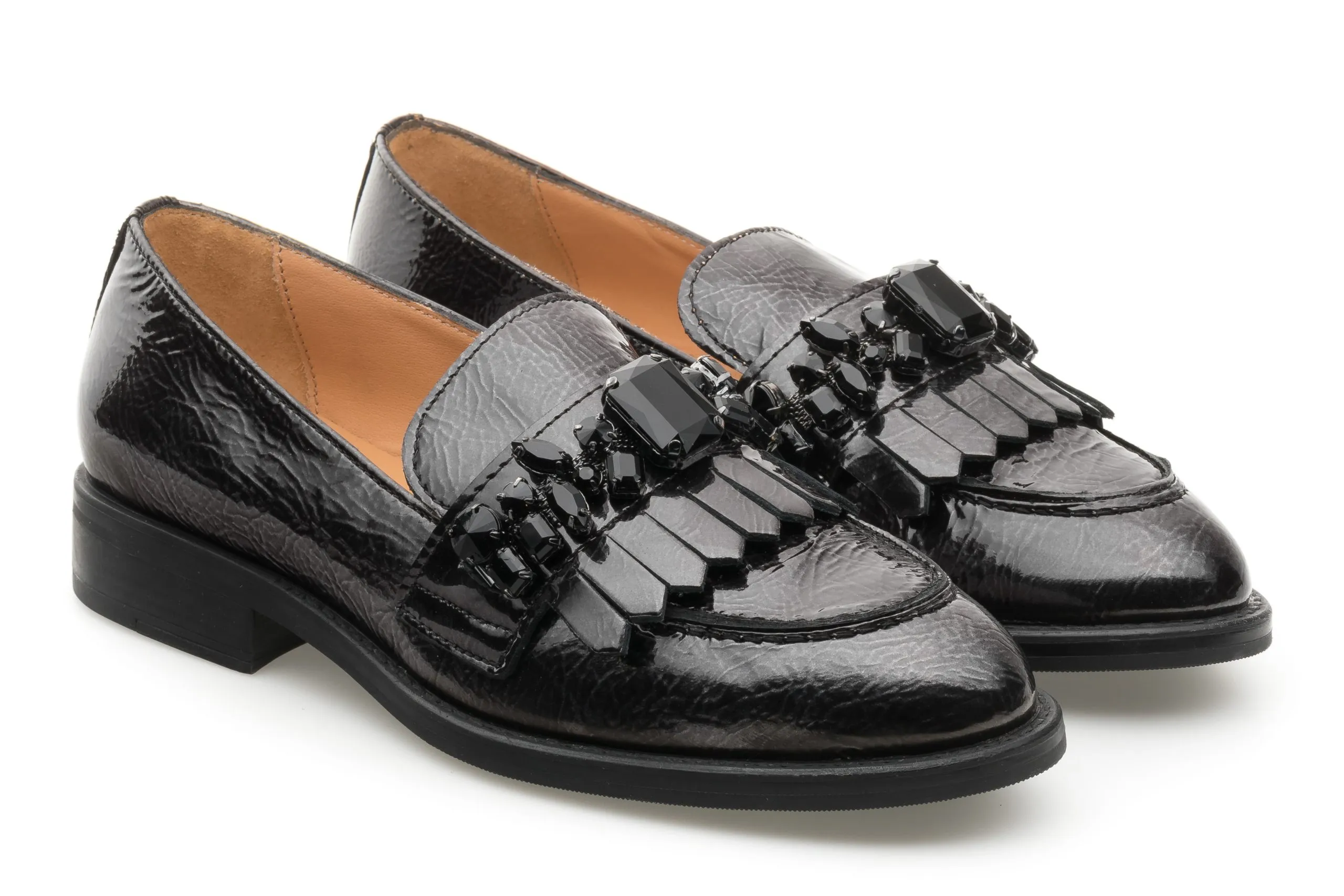 Patent Loafer with Fringes and Accessory