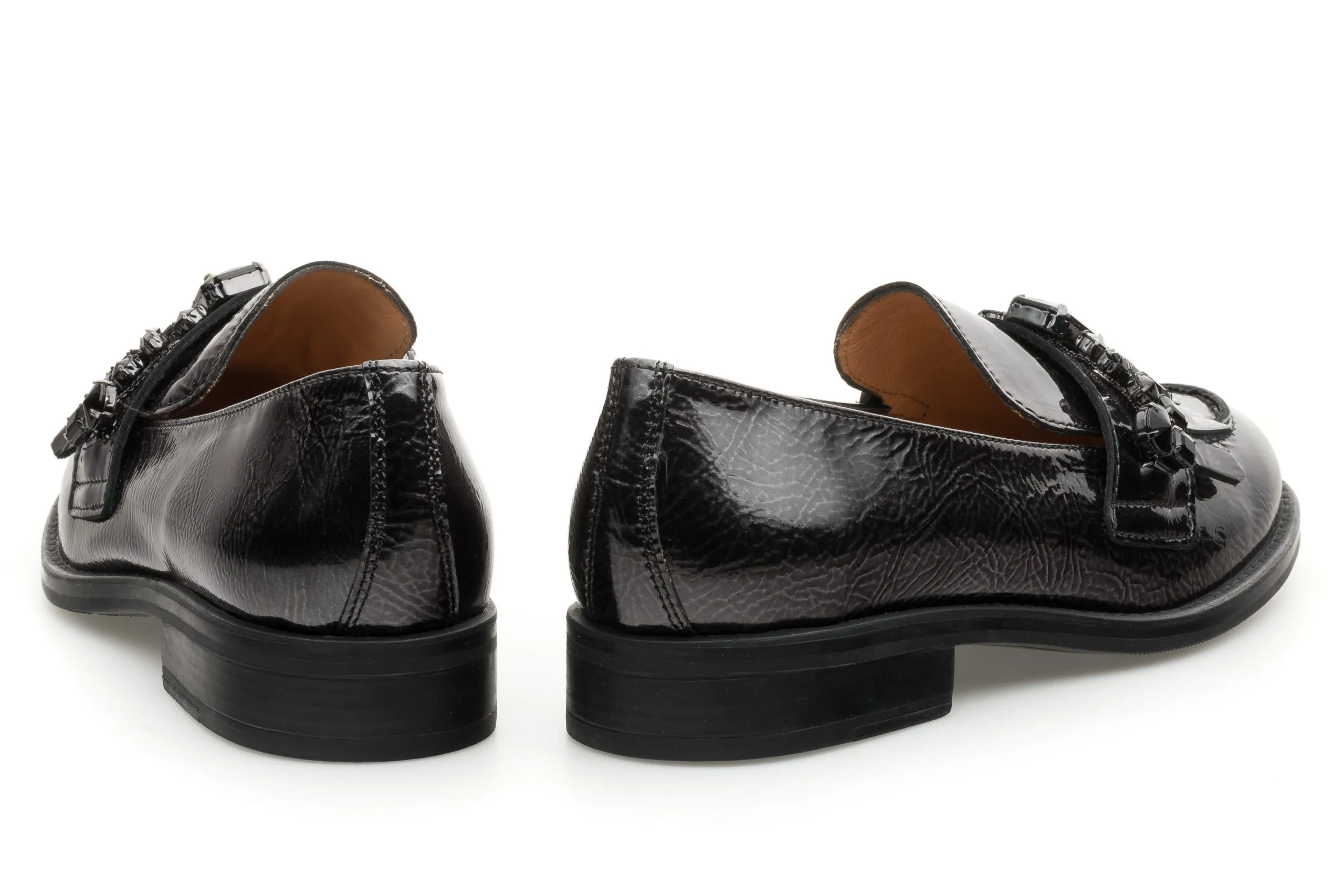 Patent Loafer with Fringes and Accessory