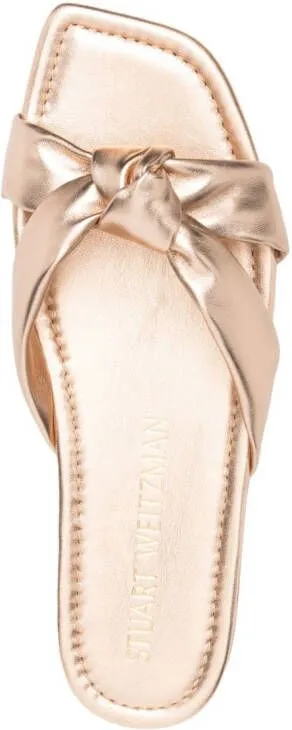 Stuart Weitzman knot-detail flat leather sandals Gold