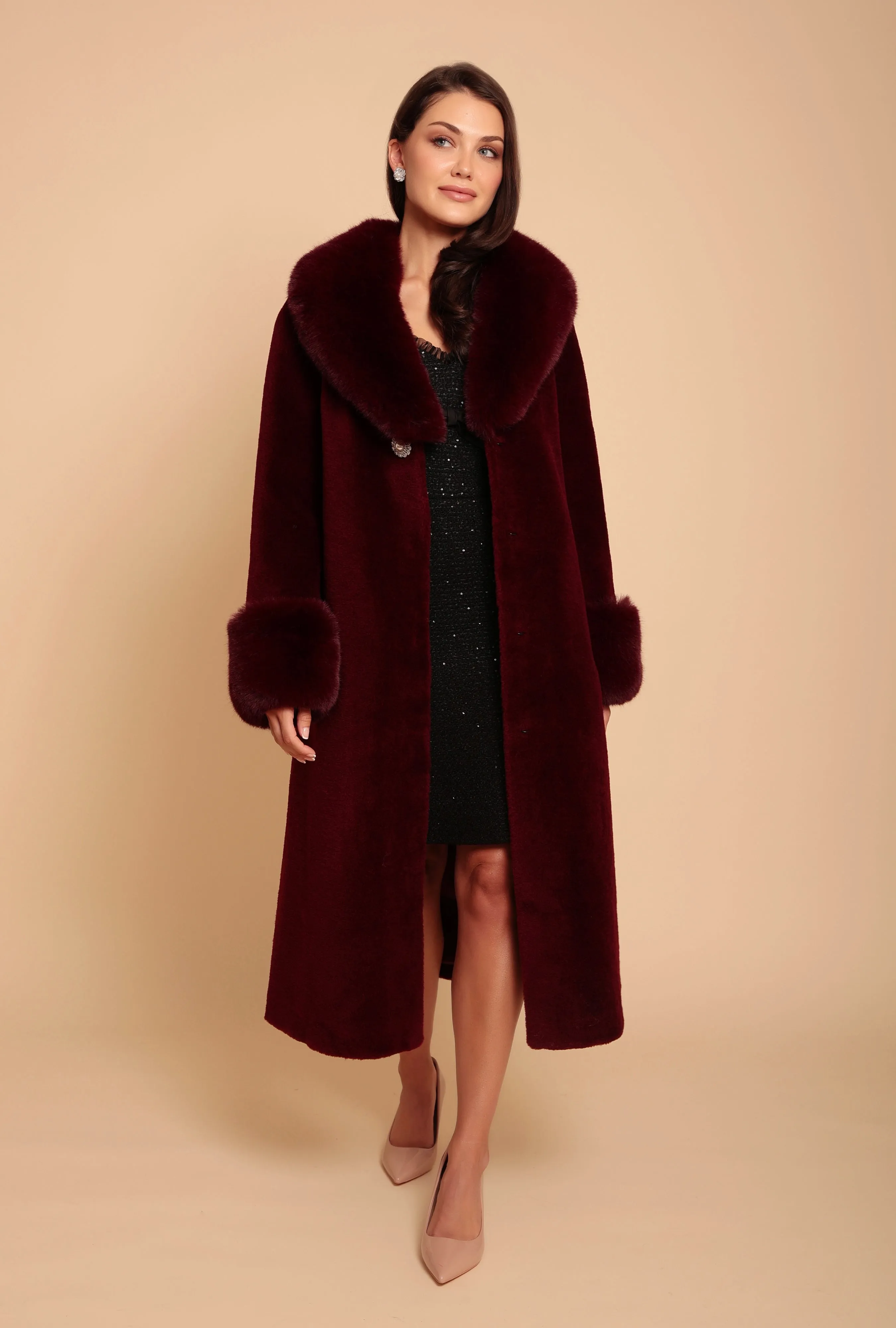 'Sunset Boulevard' Long Wool Coat with Faux Fur Collar in Rosso