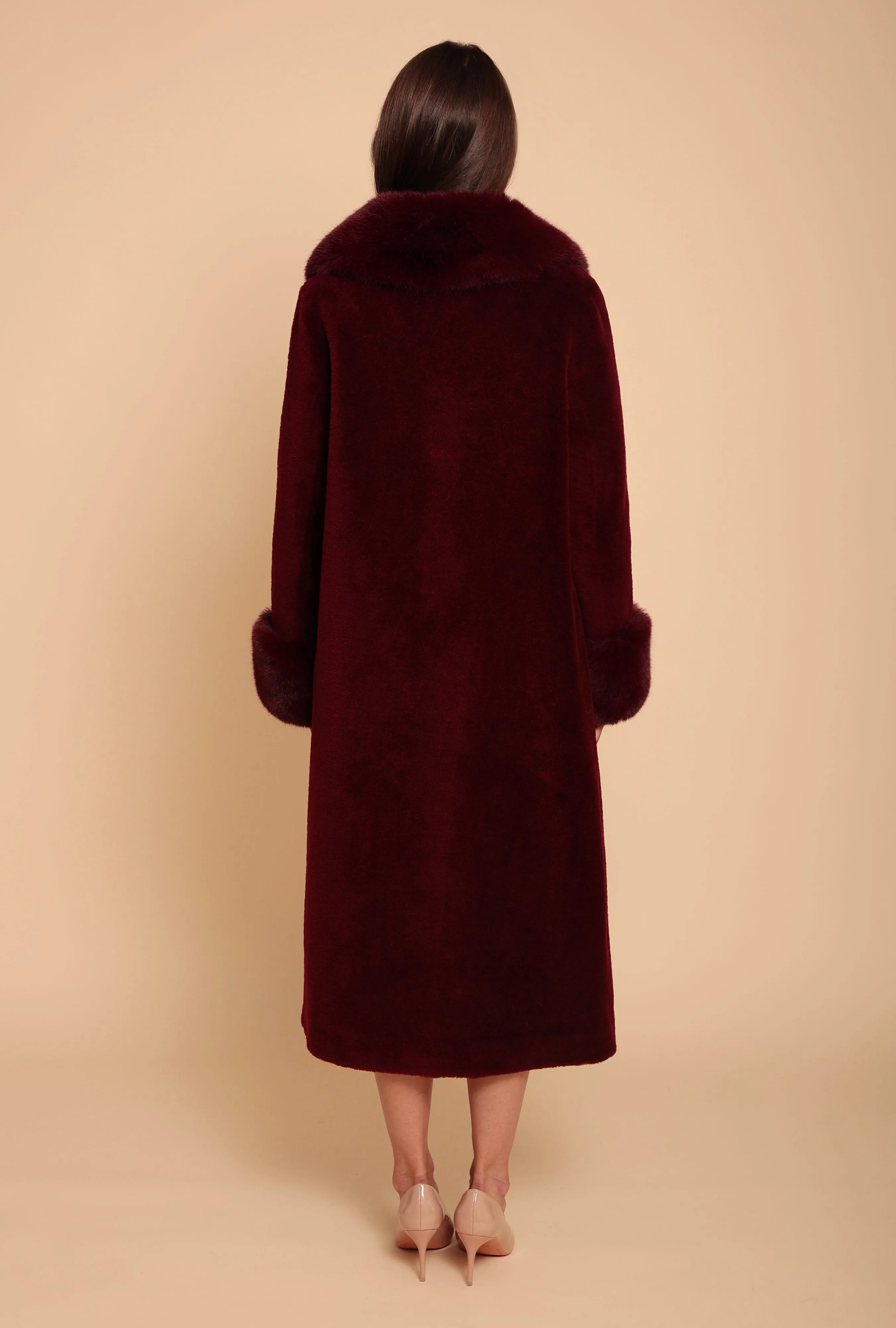 'Sunset Boulevard' Long Wool Coat with Faux Fur Collar in Rosso