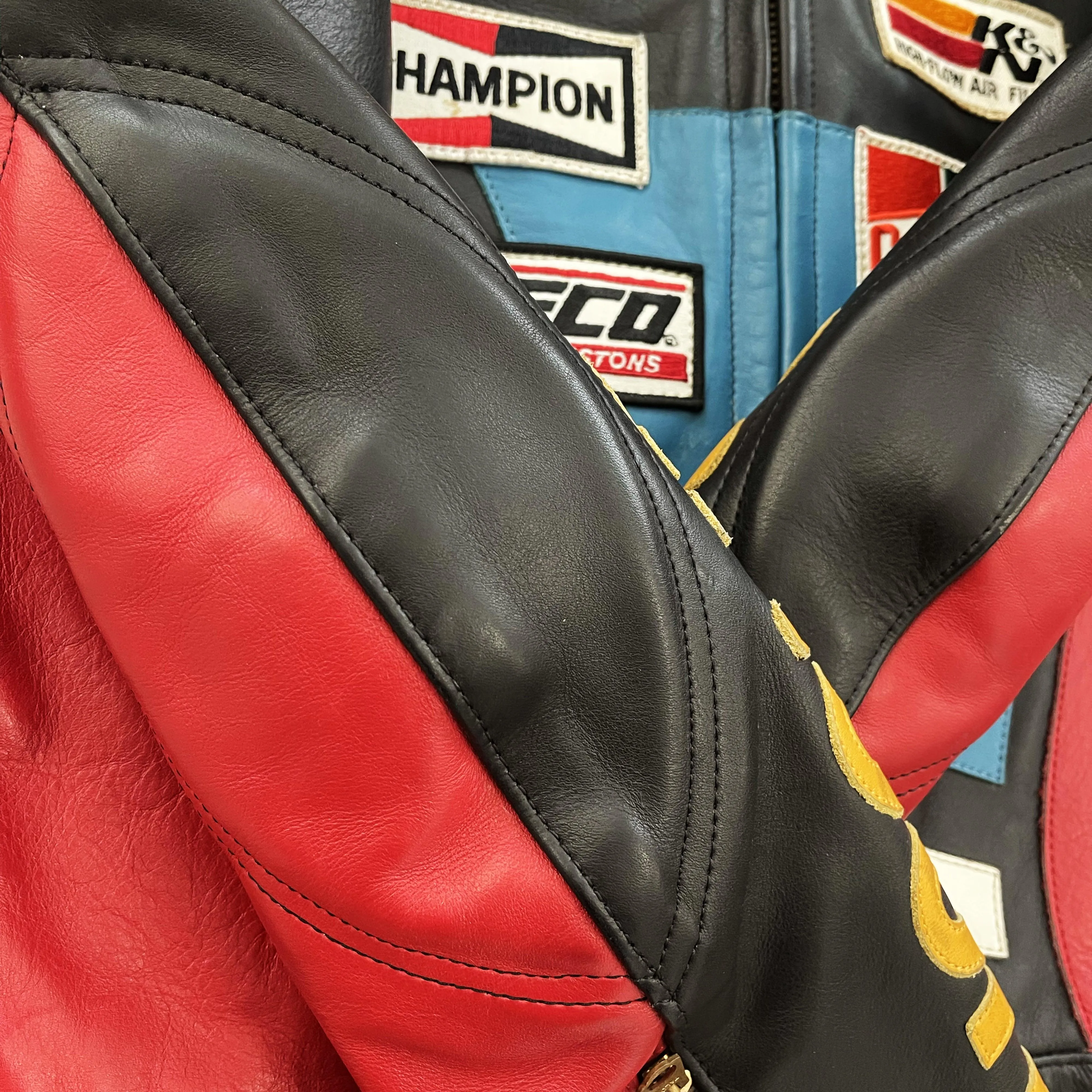 Vanson Leathers Motorcycle Racer Jacket - S/M